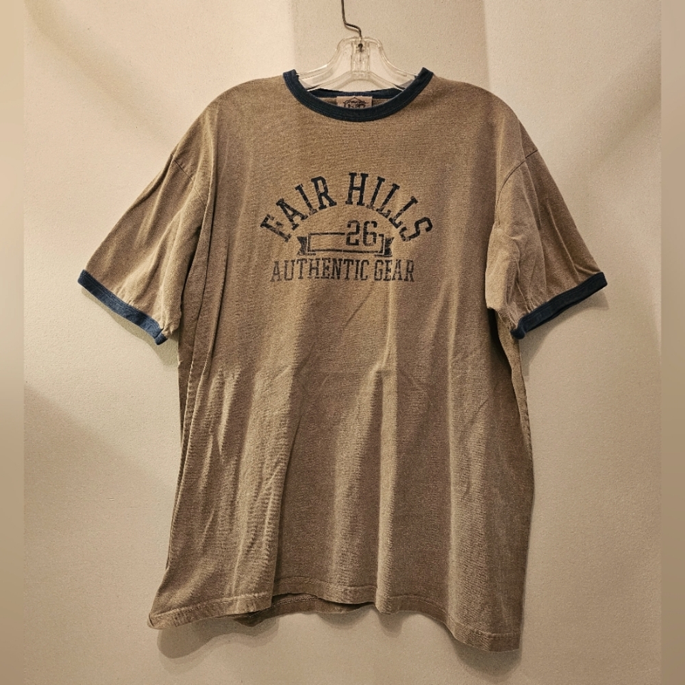 Vintage Fair Hills Authentic Gear Graphic T-shirt | Size Large